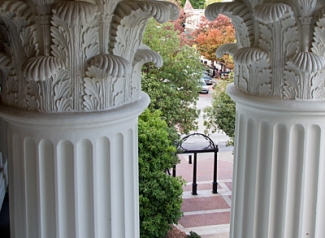 UGA arch, with capitals and fall foliage 