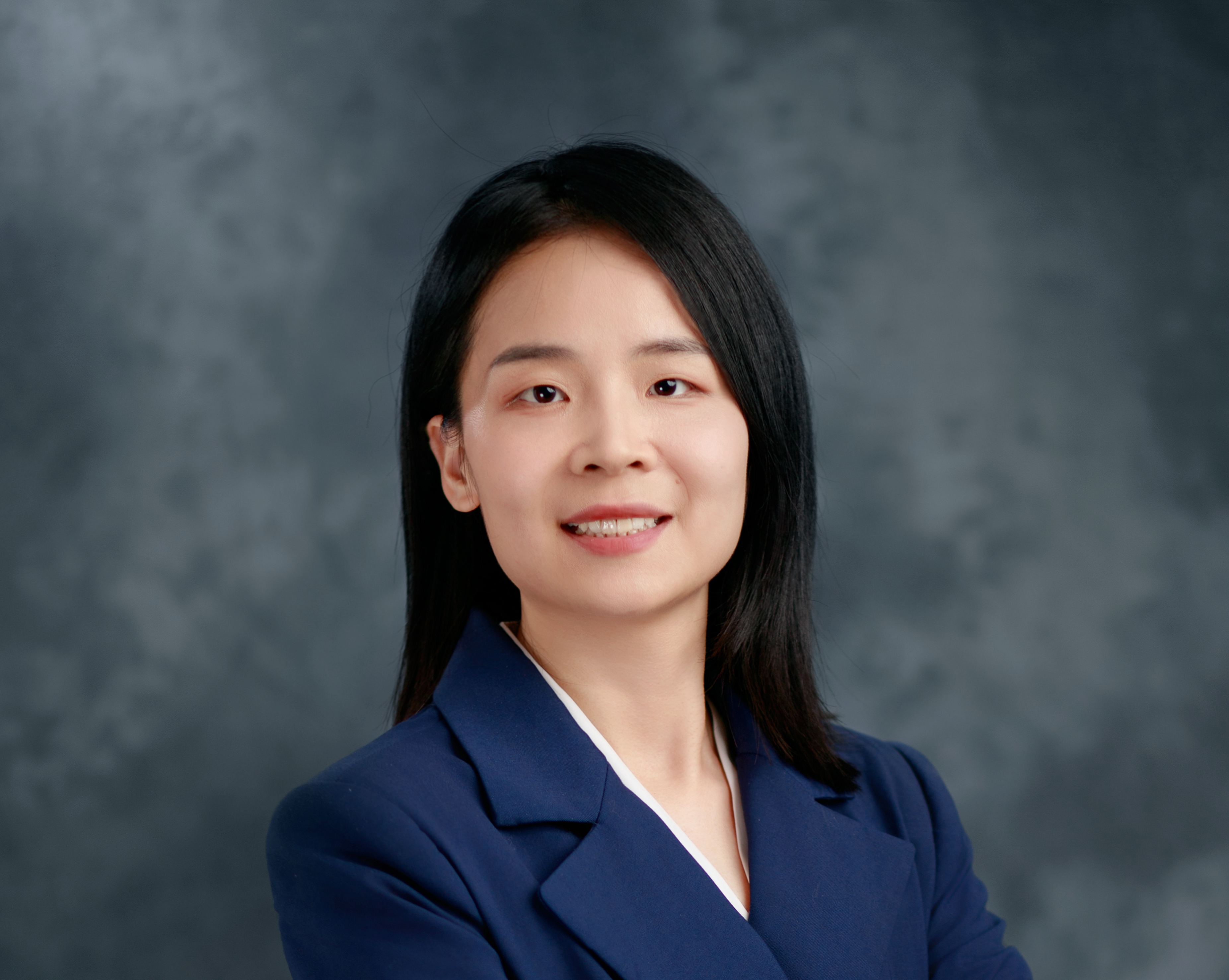 Rongjie Liu headshot