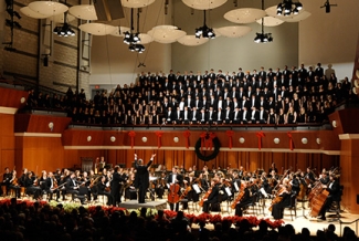 photo of choir and orchestra in concert