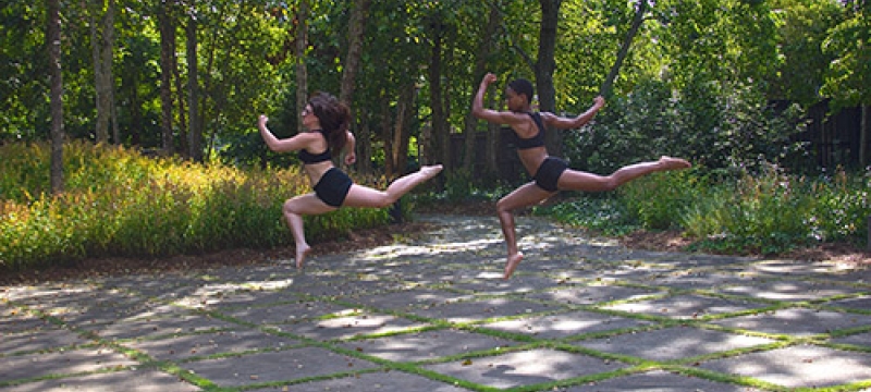 women in flight, outdoors
